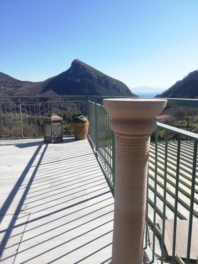 La Roccia Incantata Amalfi Coast Vietri Bagian luar foto